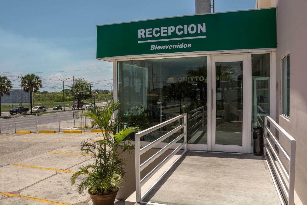 Bonitto Inn Tampico Aeropuerto Eksteriør billede